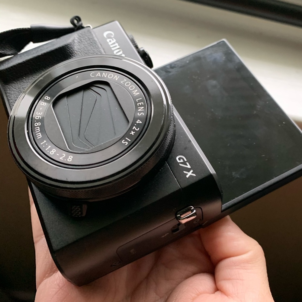 Relisting this item Canon g7x mark iii new without box